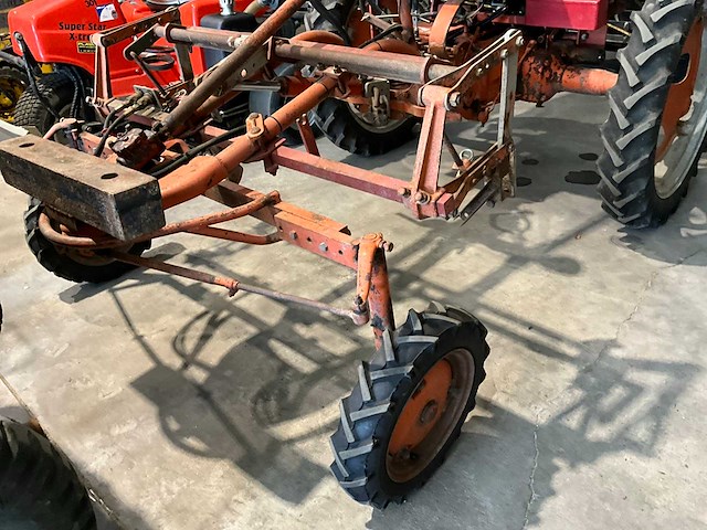1947 allis chalmers g oldtimer tractor schoffelmachiene - afbeelding 3 van  14