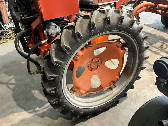 1947 allis chalmers g oldtimer tractor schoffelmachiene - afbeelding 6 van  14