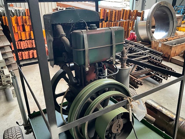 1948 r.a. lister & co. jp lister stationary diesel engine - afbeelding 2 van  13