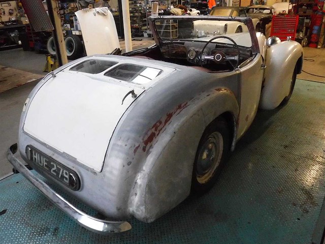 1948 triumph 2000 roadster | british classic roadster - afbeelding 13 van  34