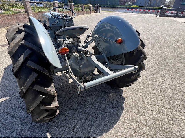 1949 massey ferguson ted oldtimer tractor - afbeelding 2 van  20