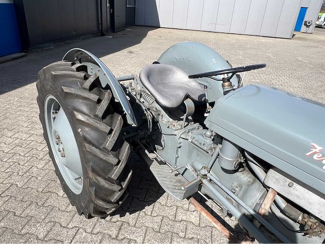 1949 massey ferguson ted oldtimer tractor - afbeelding 17 van  20