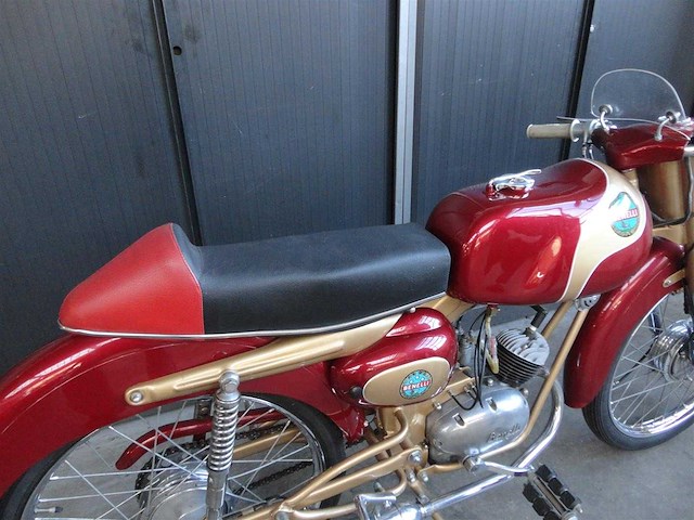 1950 benelli sprintmaster 50cc | italian classic moped - afbeelding 11 van  12
