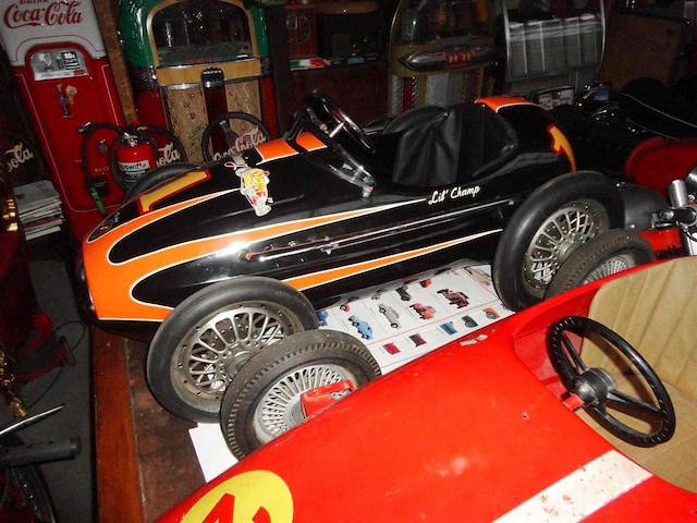 1950 ferrari-style pedal car | vintage pedal car - afbeelding 9 van  14