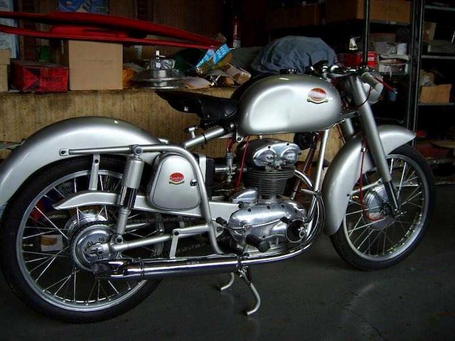 1950s mondial lusso sport 200cc | italian classic motorcycle - afbeelding 3 van  22