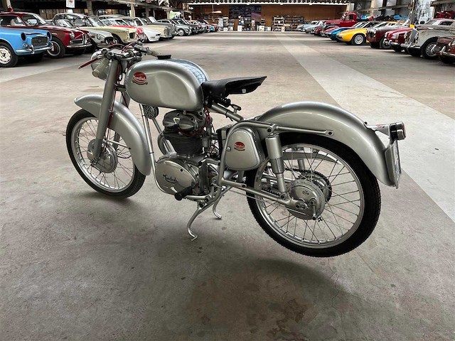 1950s mondial lusso sport 200cc | italian classic motorcycle - afbeelding 7 van  22