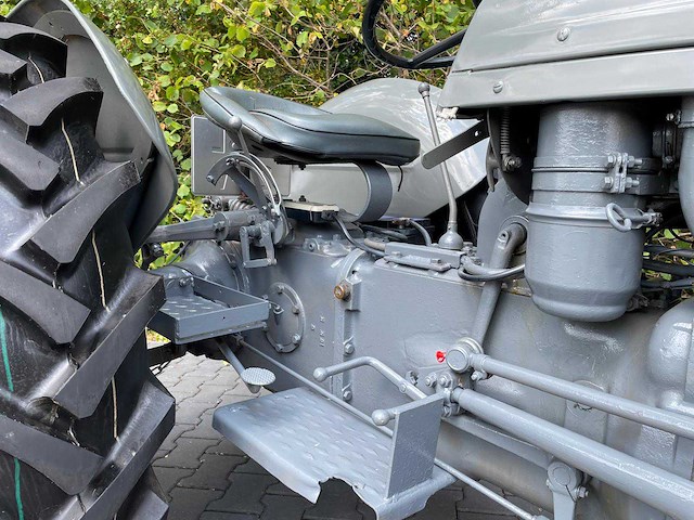 1951 ferguson te20 oldtimer tractor - afbeelding 3 van  27