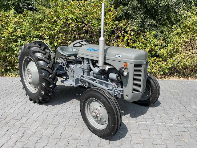 1951 ferguson te20 oldtimer tractor - afbeelding 7 van  37