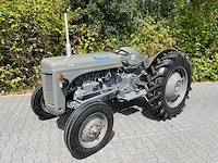 1951 ferguson te20 oldtimer tractor - afbeelding 8 van  37