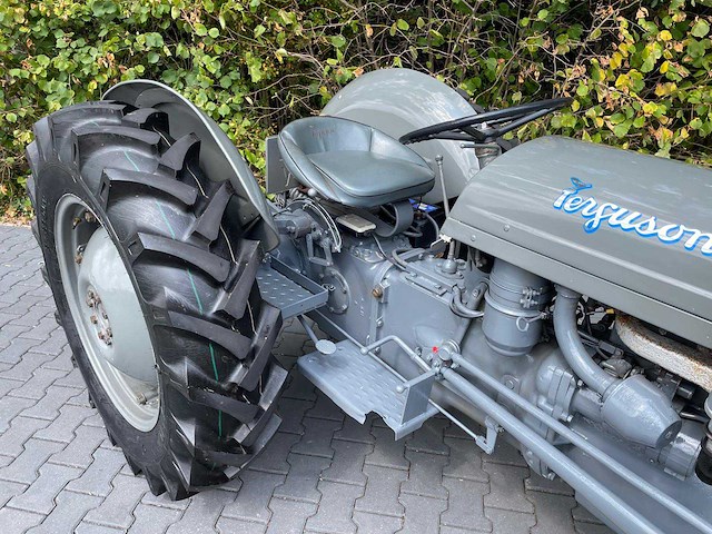 1951 ferguson te20 oldtimer tractor - afbeelding 2 van  23