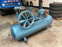 1951 j.a. becker luchtcompressor