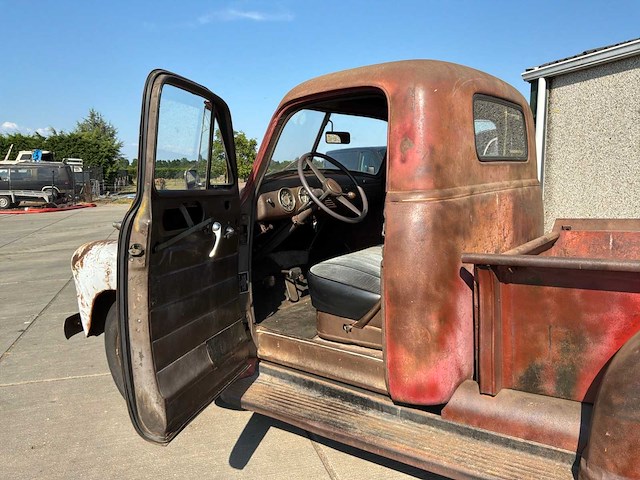 1952 chevrolet 3100 pick-up personenauto - afbeelding 19 van  40