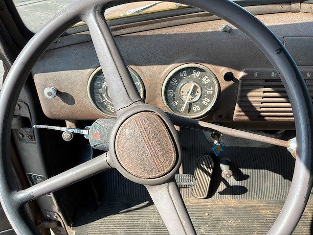1952 chevrolet 3100 pick-up personenauto - afbeelding 26 van  40