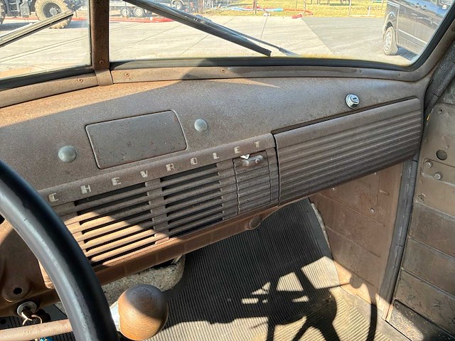 1952 chevrolet 3100 pick-up personenauto - afbeelding 30 van  40