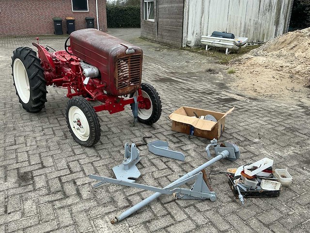 1952 energic 511 oldtimer tractor - afbeelding 2 van  25