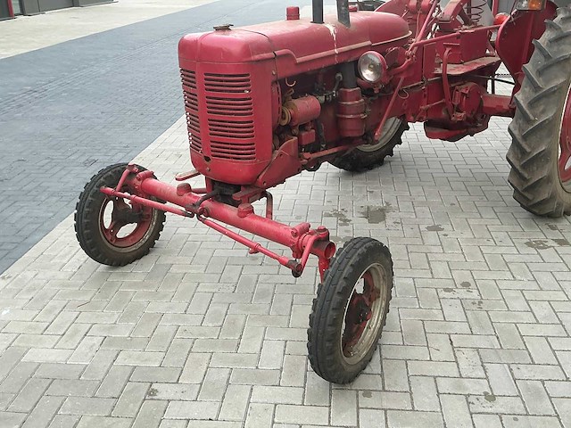 1952 farmall super fc oldtimer tractor - afbeelding 8 van  57