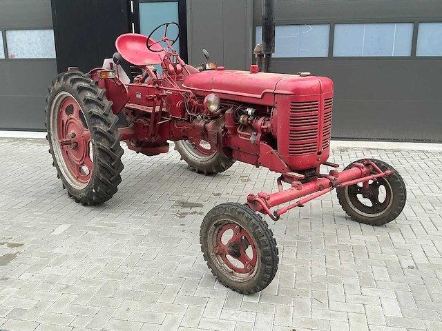 1952 farmall super fc oldtimer tractor - afbeelding 14 van  57