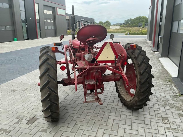 1952 farmall super fc oldtimer tractor - afbeelding 56 van  57