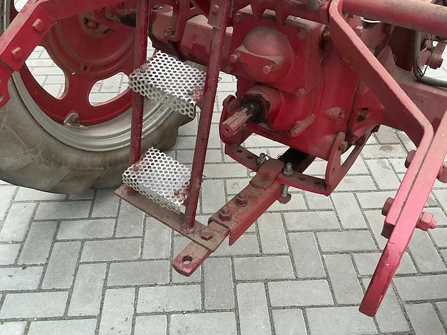 1952 farmall super fc oldtimer tractor - afbeelding 15 van  38