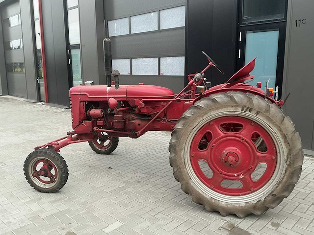 1952 farmall super fc oldtimer tractor - afbeelding 17 van  38