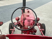 1952 farmall super fc oldtimer tractor - afbeelding 27 van  38