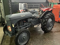 1952 ferguson ted oldtimer tractor - afbeelding 1 van  6