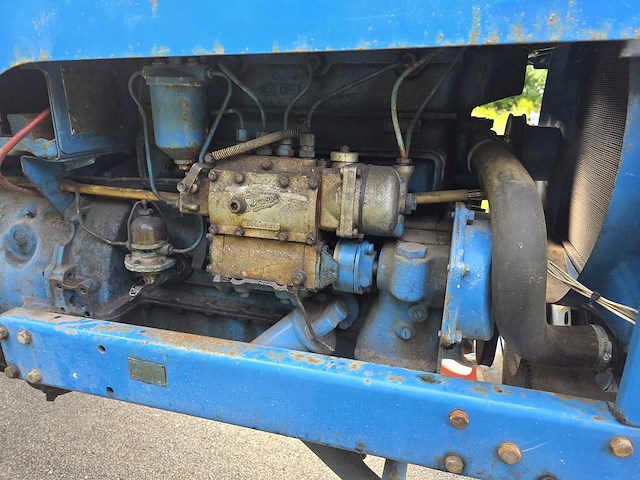 1952 fordson oldtimer tractor - afbeelding 2 van  16