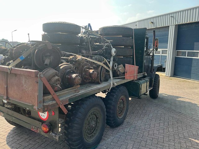 1952 reo m35 legervoertuig - afbeelding 38 van  42