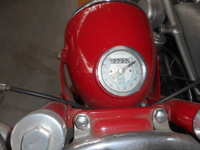 1953 benelli leoncino 125cc | italian classic motorcycle - afbeelding 11 van  11