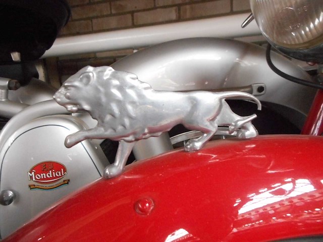 1953 benelli leoncino 125cc | italian classic motorcycle - afbeelding 4 van  11