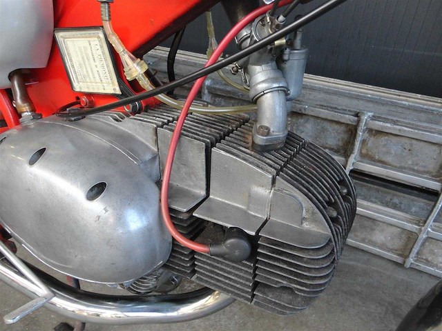 1953 benelli leoncino 125cc | italian classic motorcycle - afbeelding 20 van  23