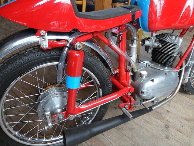1953 benelli leoncino 125cc | italian classic motorcycle - afbeelding 13 van  16