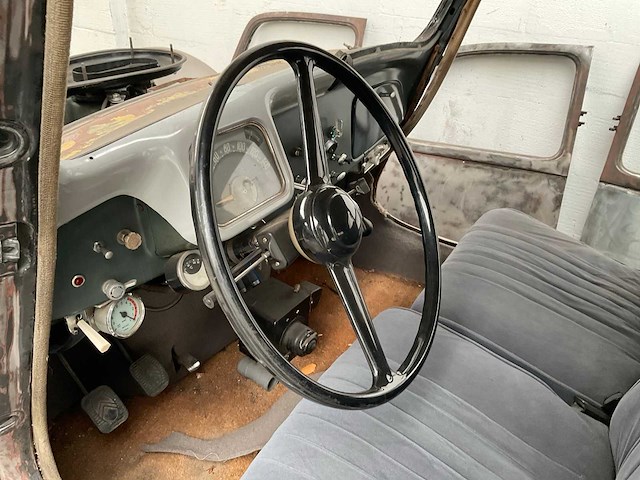 1953 citroën 11b 11b oldtimer restauratie auto - afbeelding 5 van  17