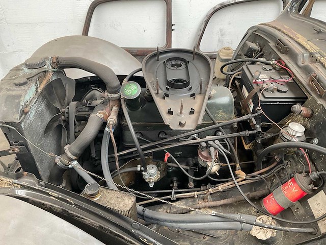 1953 citroën 11b 11b oldtimer restauratie auto - afbeelding 13 van  17