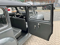 1953 peugeot 203 u6 commercial oldtimer - afbeelding 18 van  37