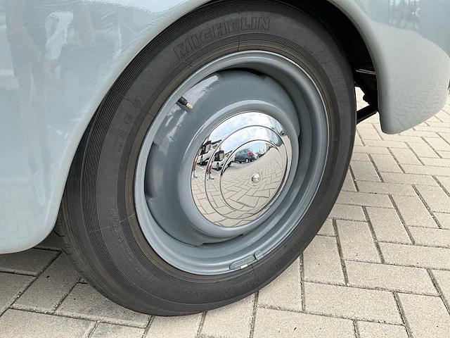 1953 peugeot 203 u6 commercial oldtimer - afbeelding 13 van  33