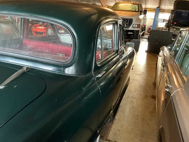 1953 vanguard standard 20.s. series 2, fisholow body - afbeelding 4 van  50