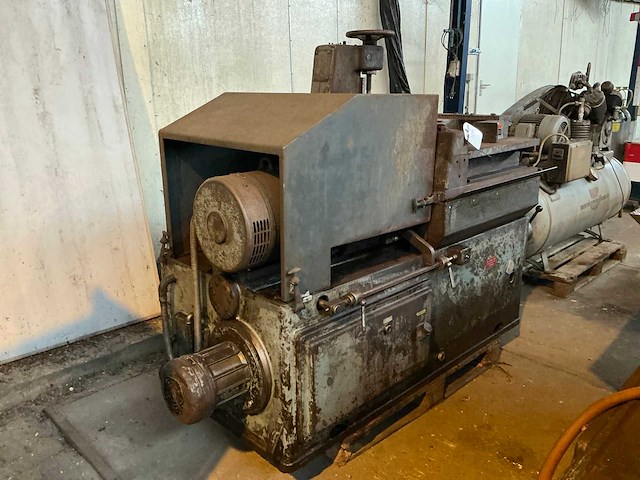 1953 wagner wkf500 koudzaagmachine - afbeelding 1 van  11