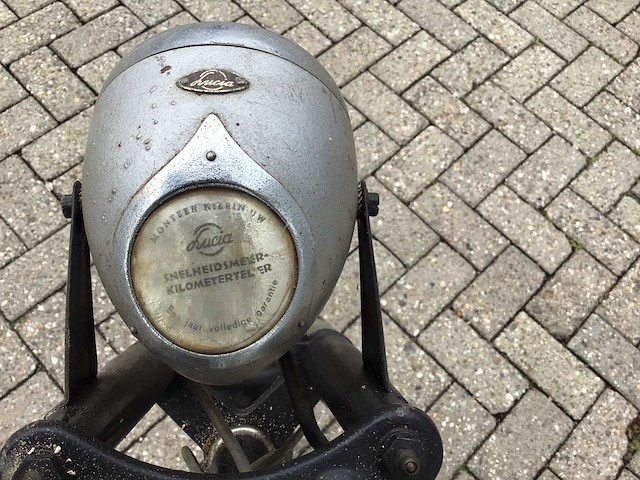 1954 batavus bilomet fp50 brommer - afbeelding 4 van  15