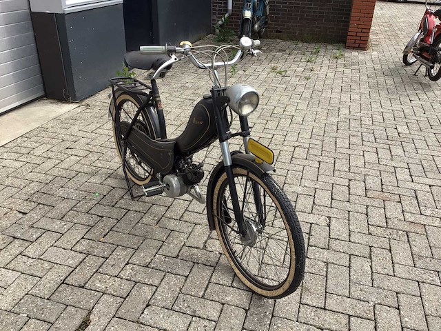 1954 batavus bilomet fp50 brommer - afbeelding 13 van  15