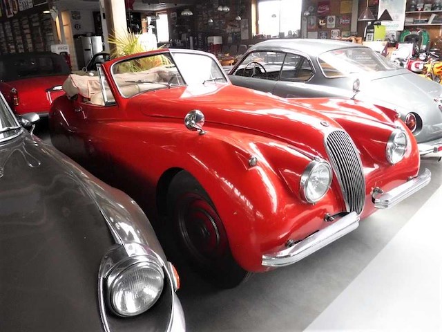 1954 jaguar xk120 dhc | british classic sports car - afbeelding 25 van  44