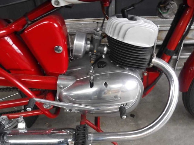 1954 mival 125cc | italian classic motorcycle - afbeelding 16 van  16