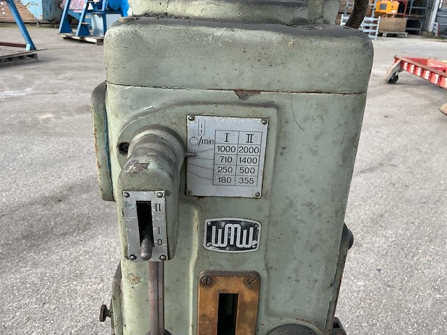 1954 veb bt 16 kolomboormachine - afbeelding 4 van  14