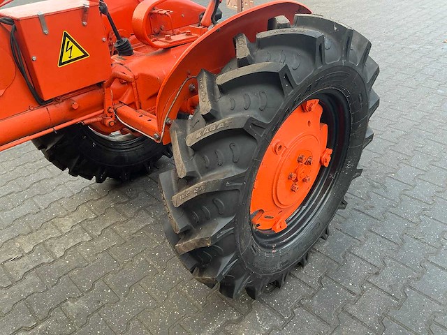 1955 allis chalmers oldtimer tractor - afbeelding 9 van  30