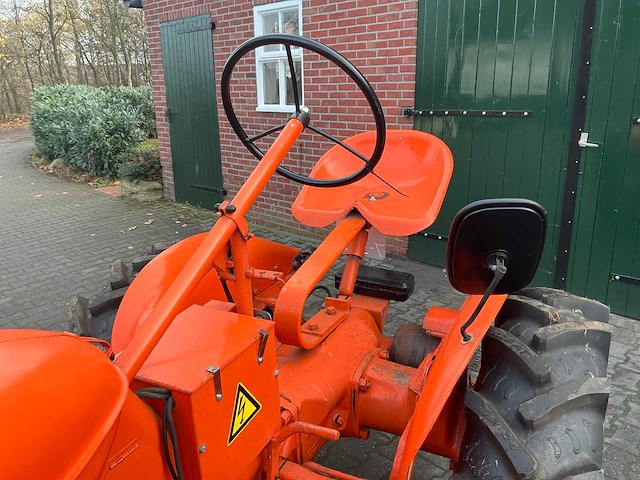 1955 allis chalmers oldtimer tractor - afbeelding 14 van  30
