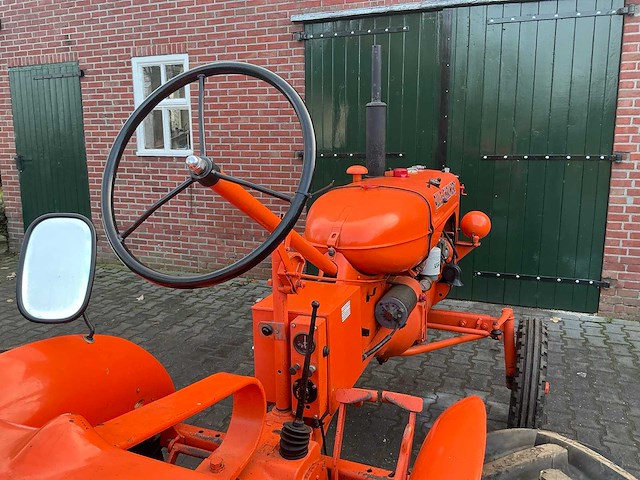 1955 allis chalmers oldtimer tractor - afbeelding 15 van  30