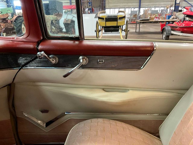 1955 cadillac coupe de ville oldtimer - afbeelding 25 van  40
