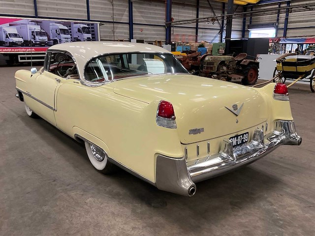 1955 cadillac coupe de ville oldtimer - afbeelding 34 van  40