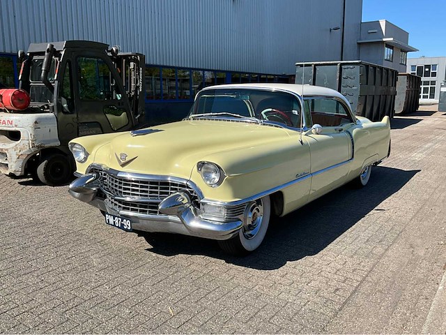 1955 cadillac coupe de ville oldtimer - afbeelding 1 van  46