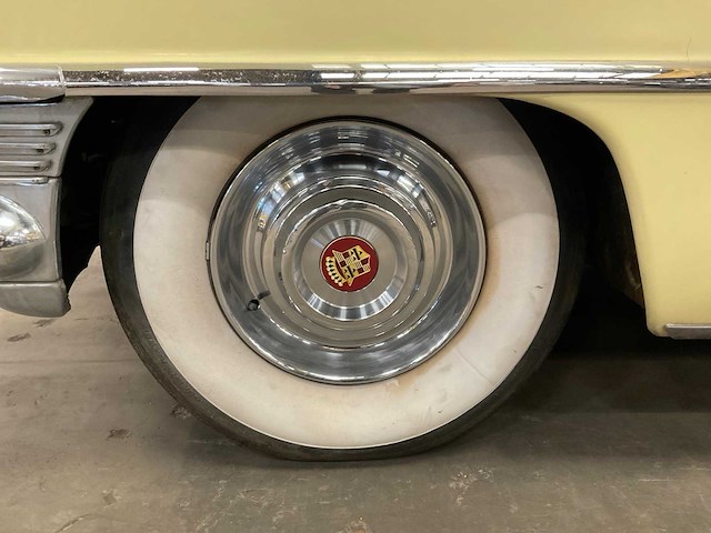 1955 cadillac coupe de ville oldtimer - afbeelding 38 van  46